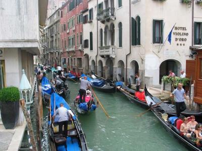 Gondolas on the Canal Grande.JPG
