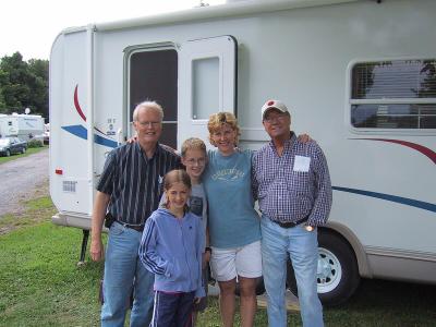 u43/jimhughston/medium/34319334.JoyceCJJennaJimandJim.jpg