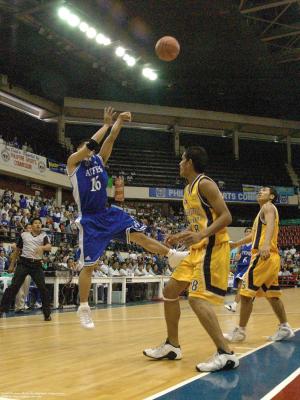 UAAP67R2 Ateneo-NU 01.jpg