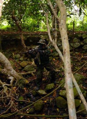 LRRP team assault.jpg