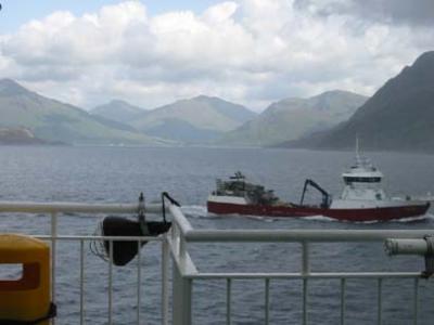Mainland mountains from ferry.JPG