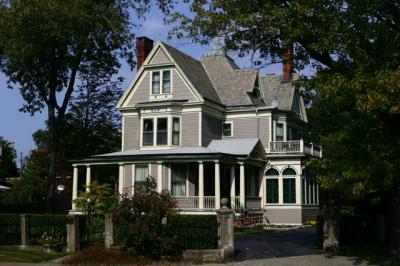 59 Chapin Pkwy, Buffalo
