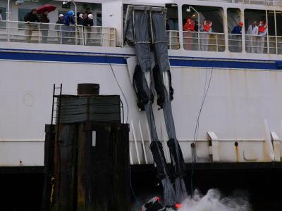 Chute and platform released from the ship