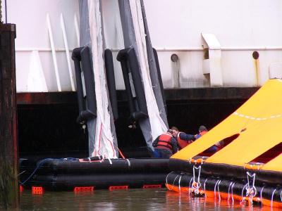 Evacuating pasengers (training crew)