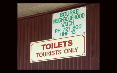 u43/lambsfeathers/medium/33649578.V9028_Bourke.jpg