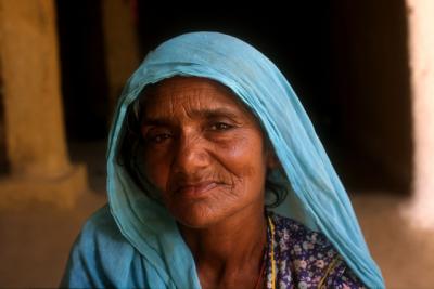 Bhu_019_Aunty_oldwoman.jpg