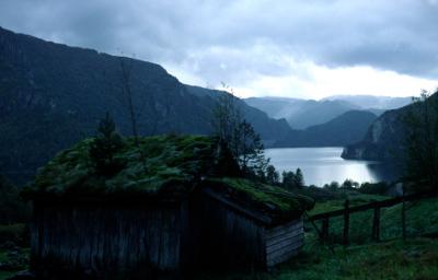Norway031_Scenery_Hjelmeland.jpg