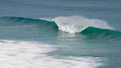 Wave breaking over the Southern Ocean
