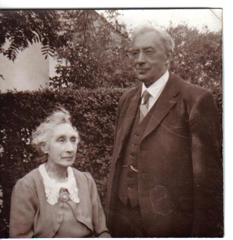 J Gand Daisy.1948