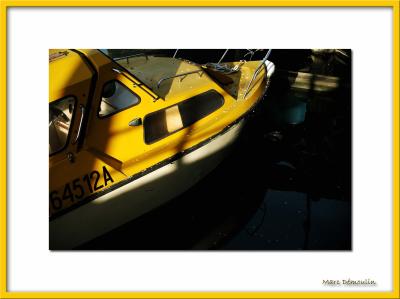 Yellow boat, Lagny/Marne