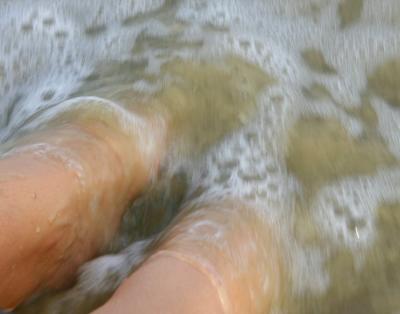 Feet in the Surf 72  00011.jpg