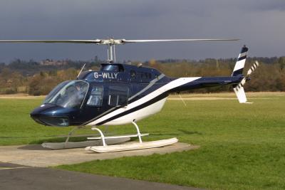 G-WLLY at Redhill