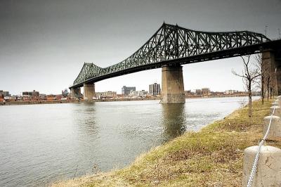 Le pont Jacques-Cartier