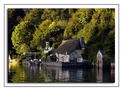 Thatch by the water Dittisham