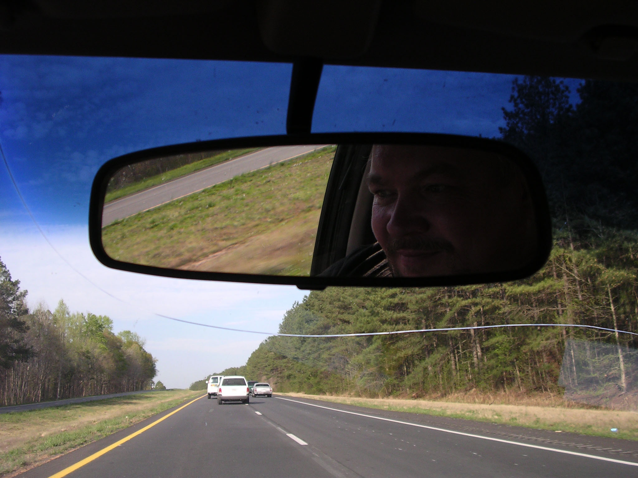carwithcrack.jpg-BEFORE CLONE