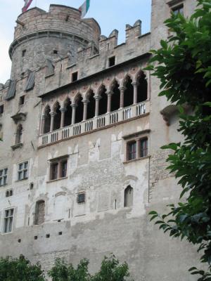 Castillo_Facade.jpg