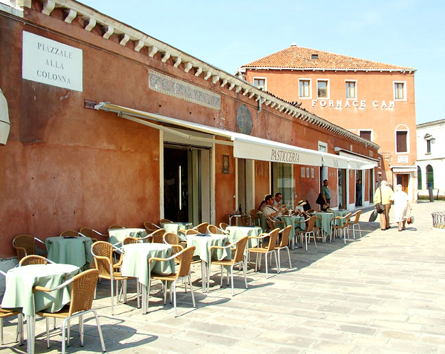 the island of Mureno - famous for glass making
