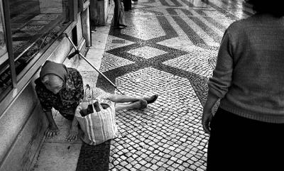 Lisbon - streetlife 1980's