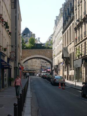 September 2004 - Rue Traversire 75012