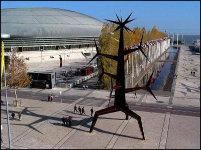 17.12.2004 ... Lisbon - In the Expo area ....