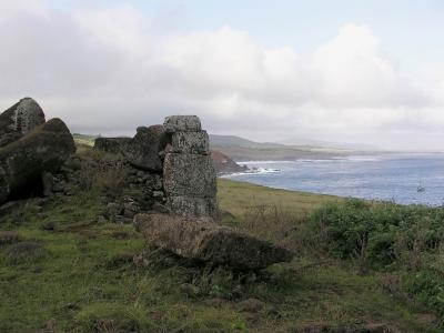 vista hacia Tongariki, costa sur