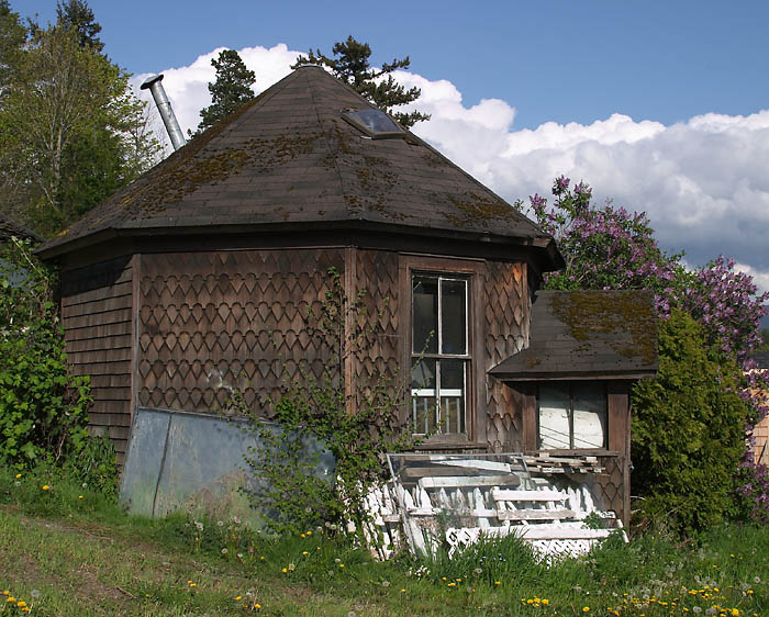 4-17-2004<BR>Millworkers Cabin near Bloedel Donnovan Park