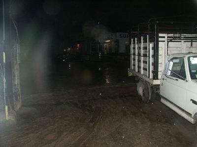 2375 Hotel owners truck, rain.jpg