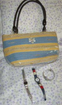 purse and watches paid 100000 for 3 watchs and batteries
