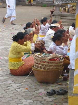 ceremony at the temple at Baratan Lake