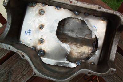 2.5L Oil Pan with Hinged Gate Baffle Windage Tray
