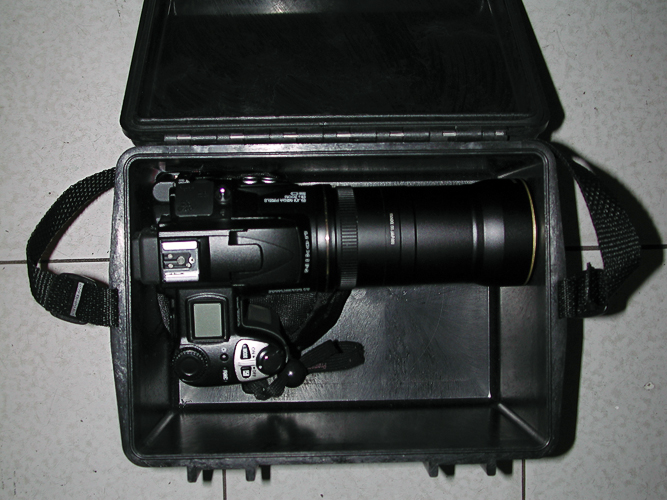 Underwater Kinetics Drybox