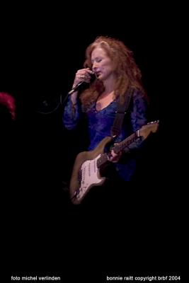 bonnie raitt19.jpg