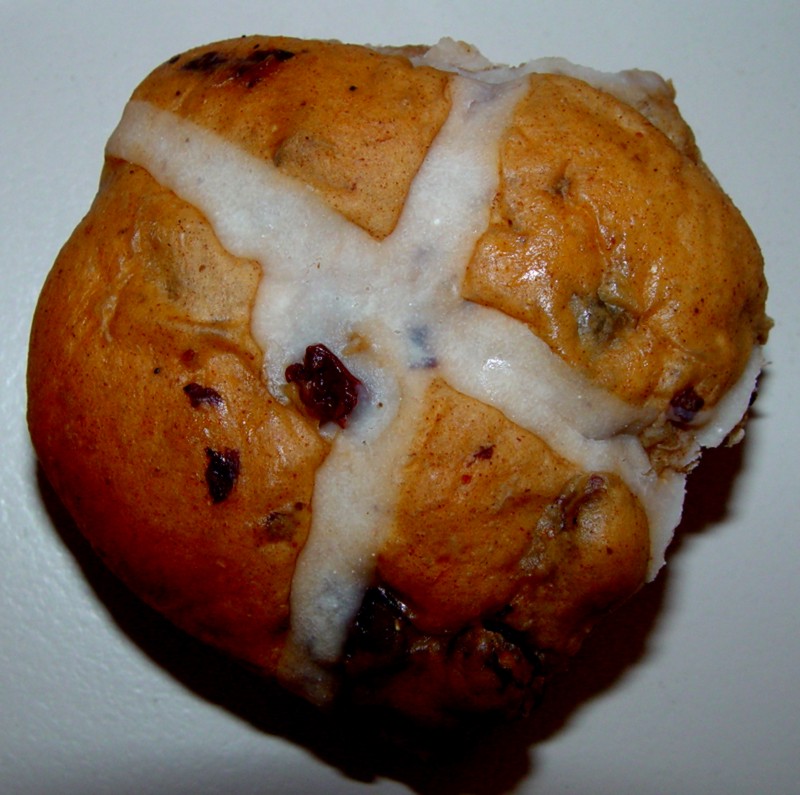 <b>Hot Cross Bun  *<br><font size=1> by Anon-e-mouse</font>