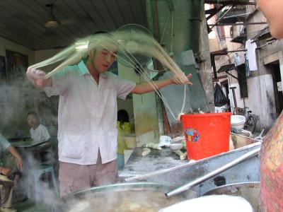 hand noodle maker from far western China