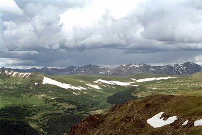 Denver Mountains-2.jpg