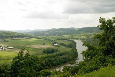 Wyolusing Rocks-001.jpg
