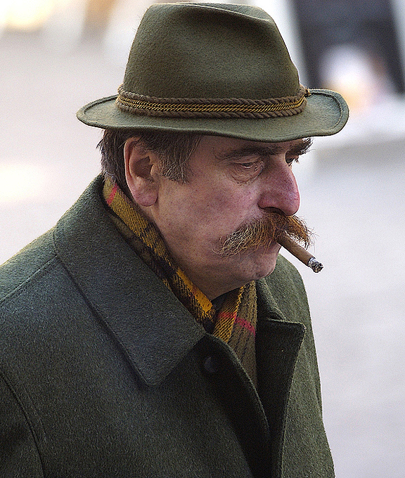 Havana cigar..