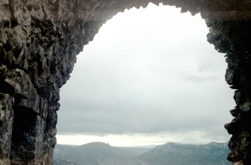chateau peyrepertuse view of mediterranean