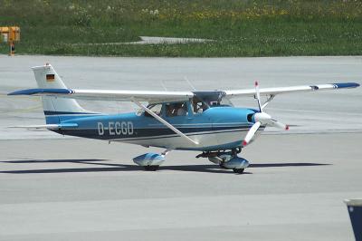 Reims/Cessna FR.172 H Rocket
