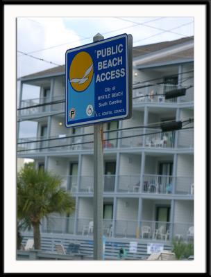 Signs for public access areas along Ocean Boulevard proliferate. Generally you can always find a place to park somewhere along the boulevard.