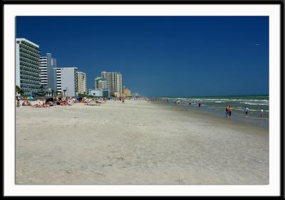 The view along Myrtle Beach. This is in the south beach area near the Sheraton Four Points.