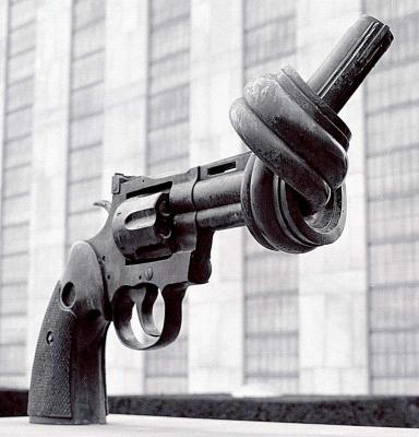 Gun sculpture_United Nations.jpg