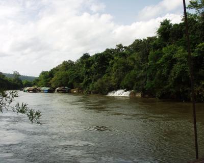 Sai Yok Yai Waterfall