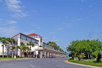 McAllen Airport Terminal.jpg