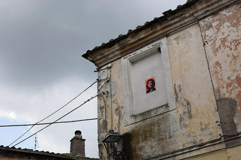 Che 2004