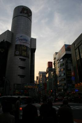
Shibuya 109 - a famous fashion building for young woman. Ofcourse it was a must see