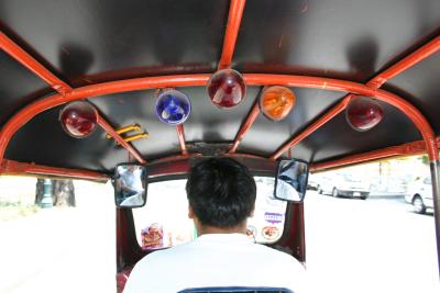 Tuk-tuk's are the way to go!!