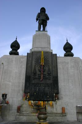 King Rama VI Monument