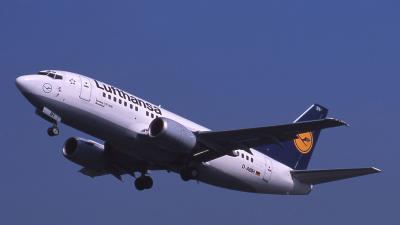 D-ABIH Lufthansa B737-500.jpg