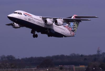 G-BXAS British Airways RJ.jpg
